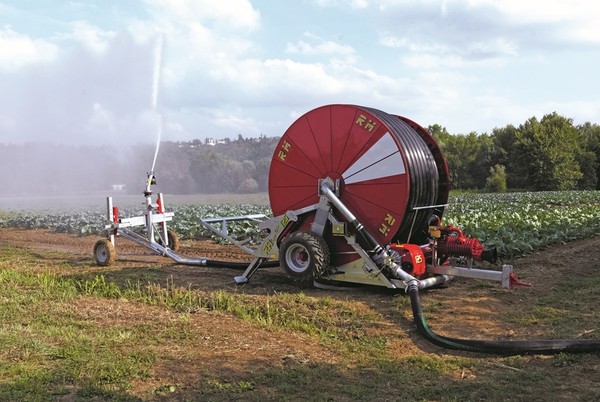 Hose reel irrigation, in ongoing evolution